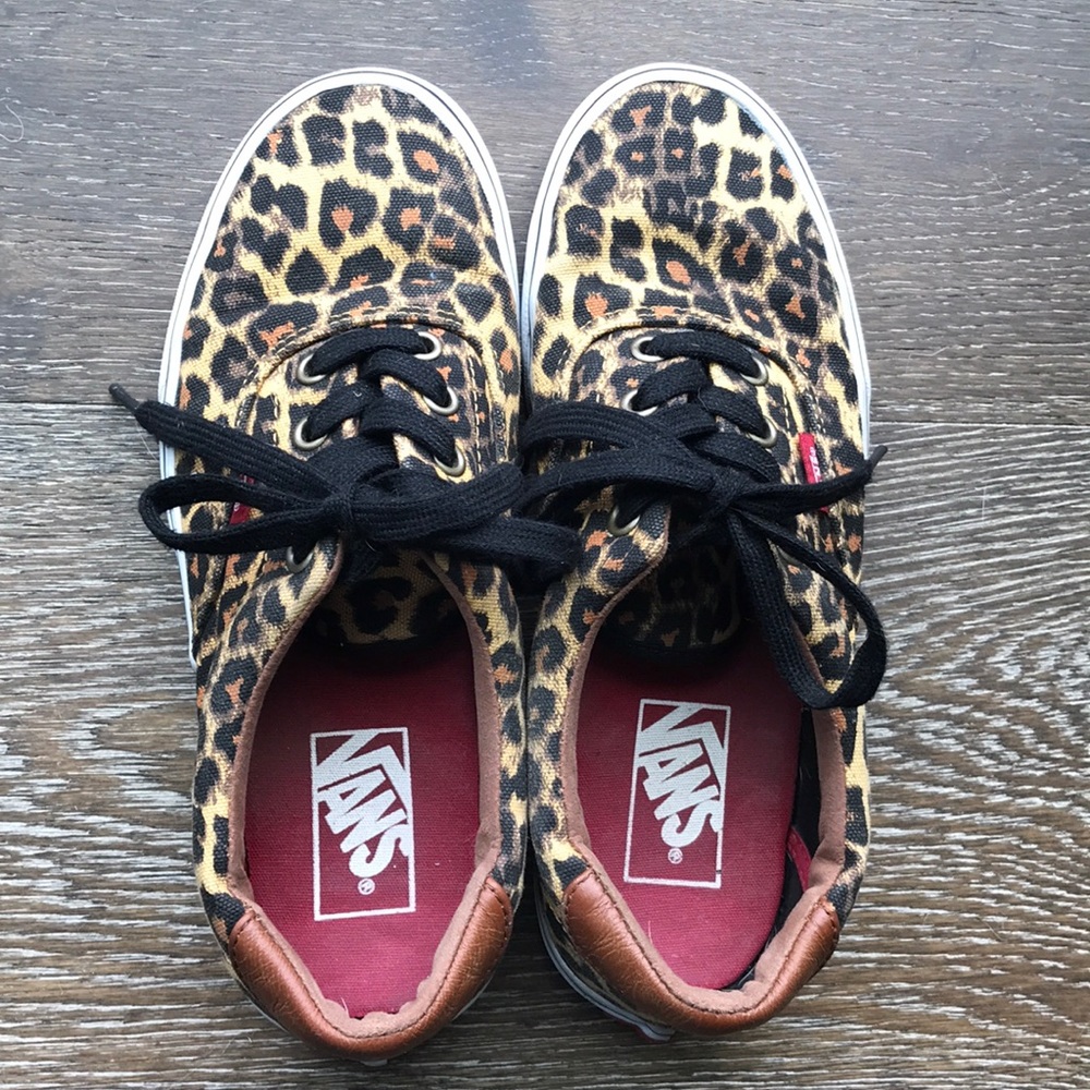 Great condition cheetah vans